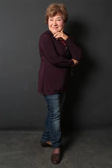 Ayten S