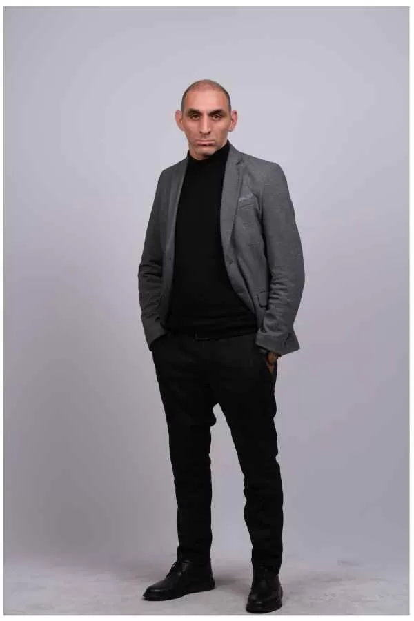 Adem Uğur, fotoğraf 3