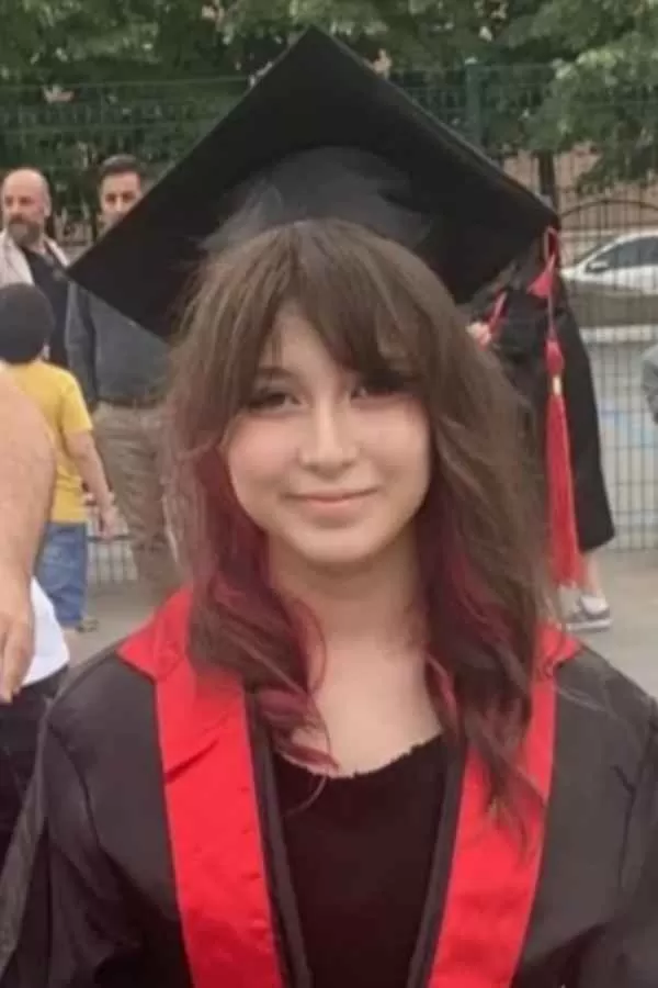 Ela Bozkurt, fotoğraf 3