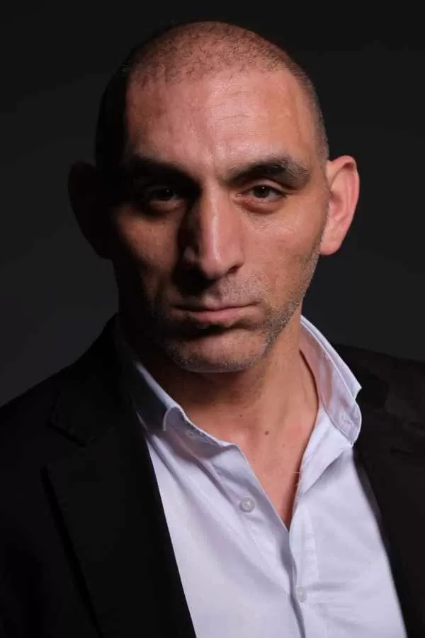 Adem Uğur, fotoğraf 2