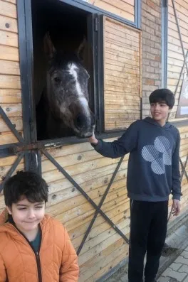 Cast Ajans Yapım Alper B