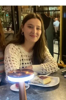 Cast Ajans Yapım Zelihanur Y