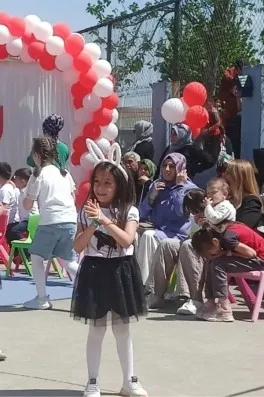 Esıla D Cast Ajans Yapım Esıla D