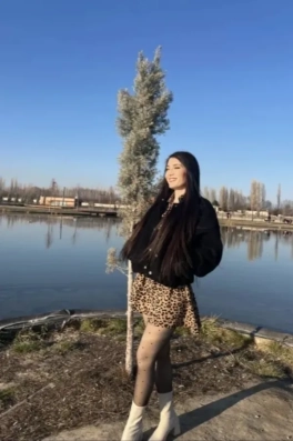 Yaprak Cast Ajans Yapım Yaprak