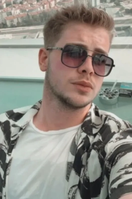 Cast Ajans Yapım Mustafa T