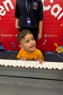 Cast Ajans Yapım Mirza A