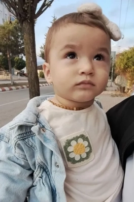 Afra T Cast Ajans Yapım Afra T