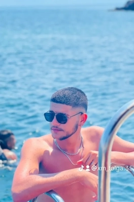 TOLGA K Cast Ajans Yapım TOLGA K