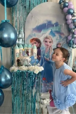 Cast Ajans Yapım Zeynep Y