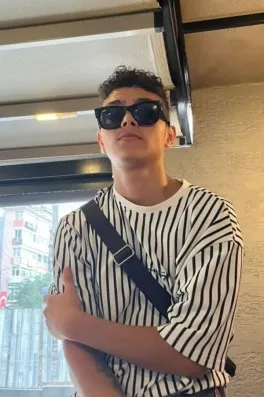 Cast Ajans Yapım Semi T