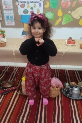 Cast Ajans Yapım Diana O