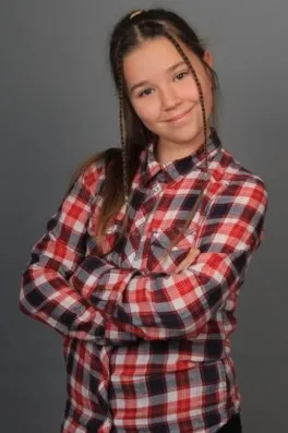 ALİNA M Cast Ajans Yapım ALİNA M