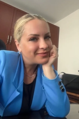 Cast Ajans Yapım Esra A