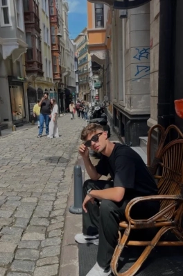 Cast Ajans Yapım Batuhan D