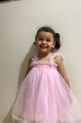 Lara K Cast Ajans Yapım Lara K