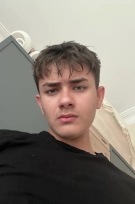 Berat K Cast Ajans Yapım Berat K