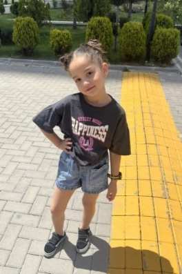 Cast Ajans Yapım Naz Ç