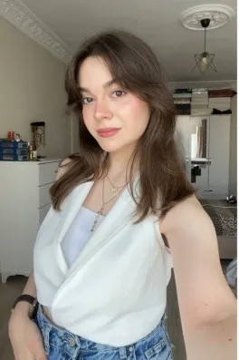 Cast Ajans Yapım Melisa S