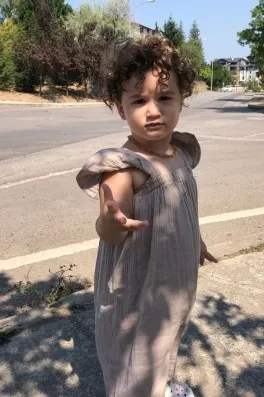 Afra T Cast Ajans Yapım Afra T