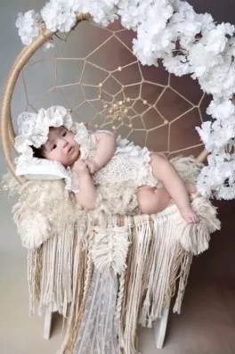 Leyan B Cast Ajans Yapım Leyan B