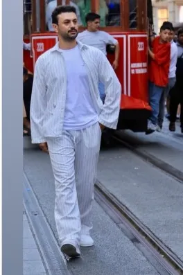 Toprak A Cast Ajans Yapım Toprak A