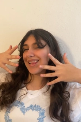 Cast Ajans Yapım Münevver Ü