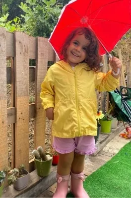 Lara K Cast Ajans Yapım Lara K