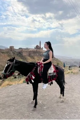 Cast Ajans Yapım Zehra Ö