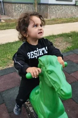 Yiğit D Cast Ajans Yapım Yiğit D