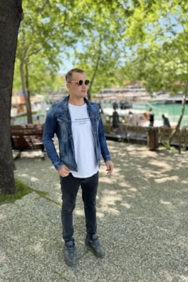 Hüseyin ş Cast Ajans Yapım Hüseyin ş