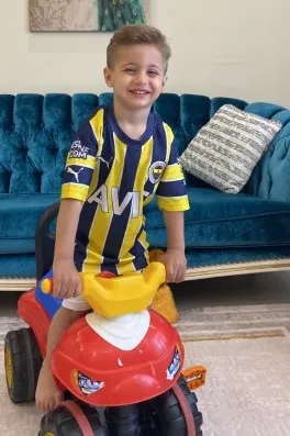 Mirza K Cast Ajans Yapım Mirza K