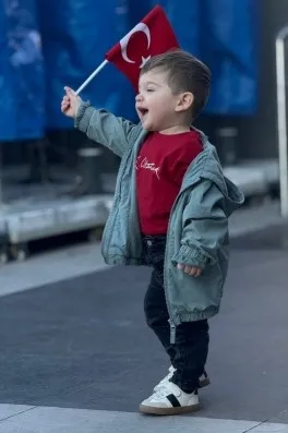 Cast Ajans Yapım Kayra G