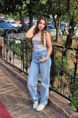 Cast Ajans Yapım Reyyan Y