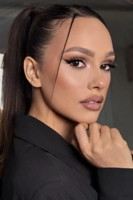 Cast Ajans Yapım Aleyna B