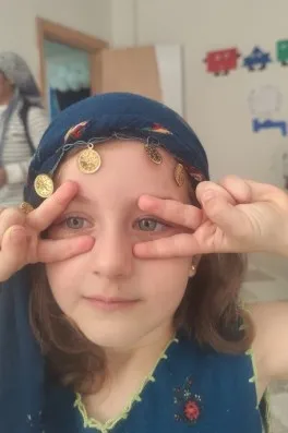 Cast Ajans Yapım Ezmira Ş