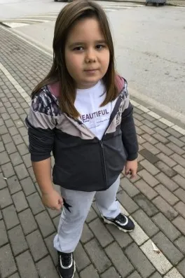 Cast Ajans Yapım Esila Ç