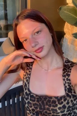 Cast Ajans Yapım Gamze Ş