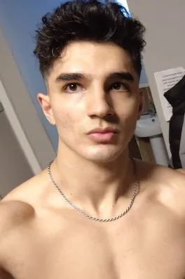 Cast Ajans Yapım Emirhan Ç