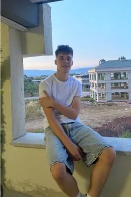 Cast Ajans Yapım Arda Y