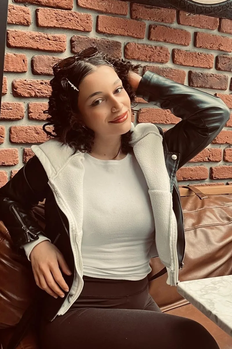 Nazmiye Diyar Yılmaz, fotoğraf 2