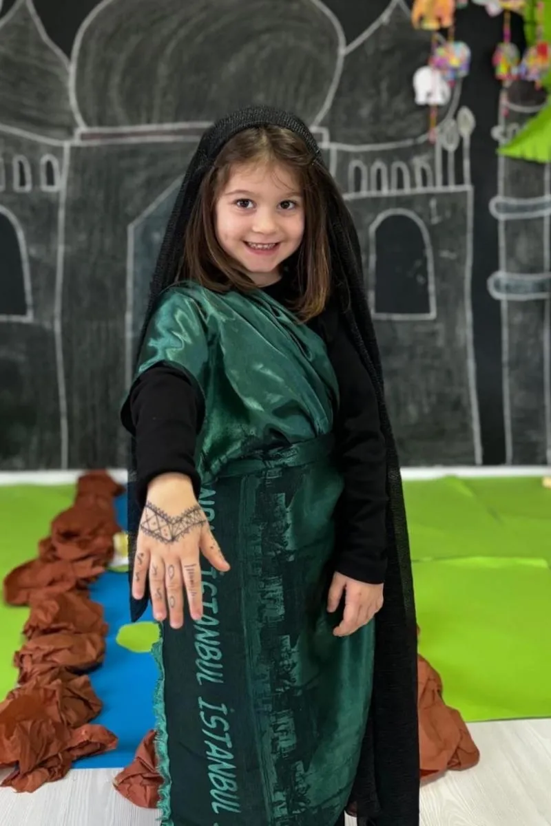 Simra Leyal Algan, fotoğraf 3