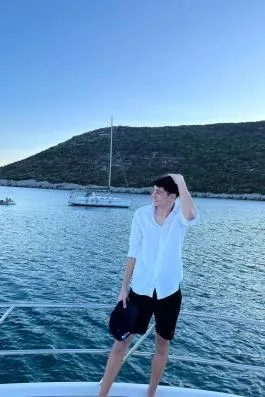 Deniz Ş