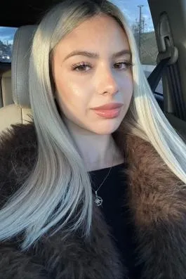 Lara Su