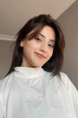 Hümeyra K