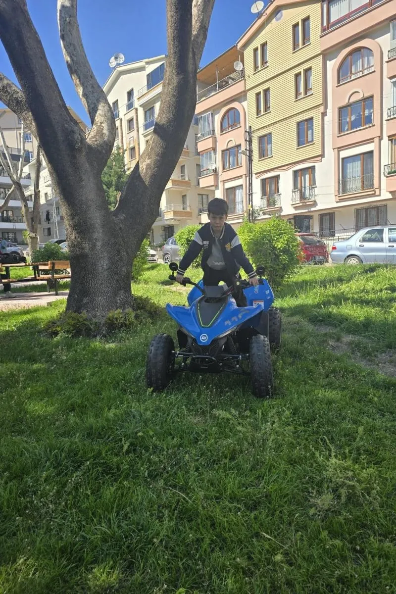 Ersan aras uyar, fotoğraf 4