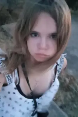 Derya F