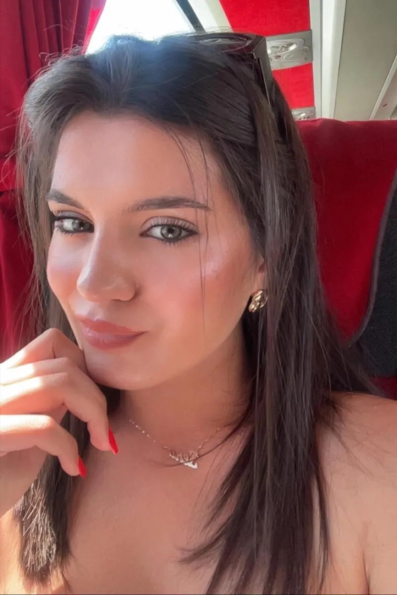 Sena Şahin, fotoğraf 12