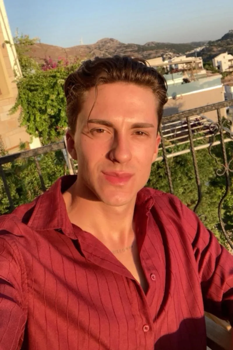 Doğan barış gül, fotoğraf 3
