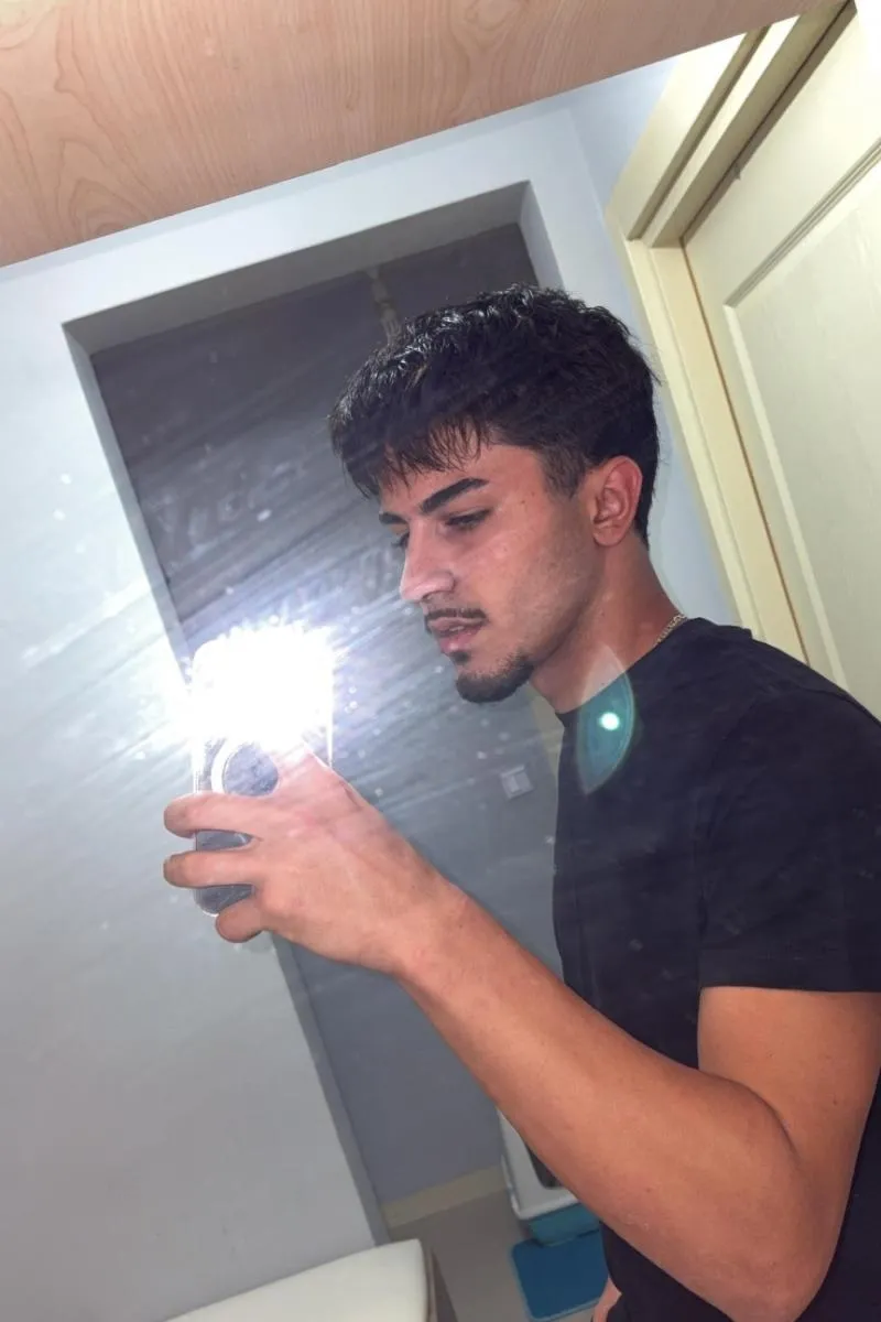 Tuğra Özden, fotoğraf 2