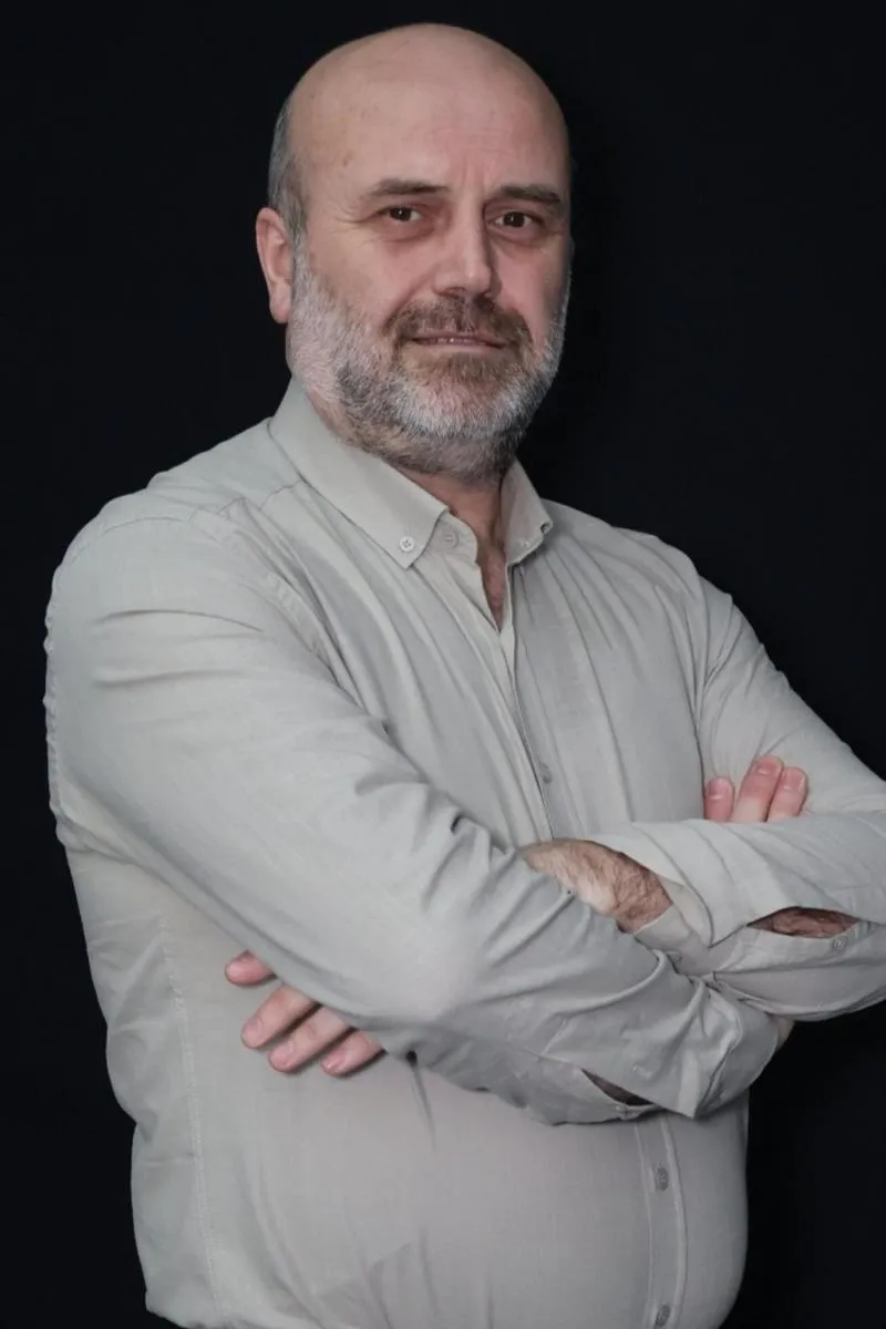 Talat Aşan, fotoğraf 10